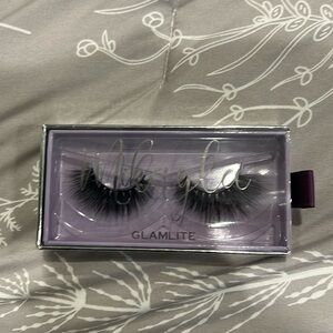 Mikayla Glamlite Lashes